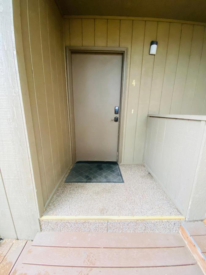 Beautiful 2 Bedroom 1 Bath Apartment With Private Garage أنكوراج المظهر الخارجي الصورة