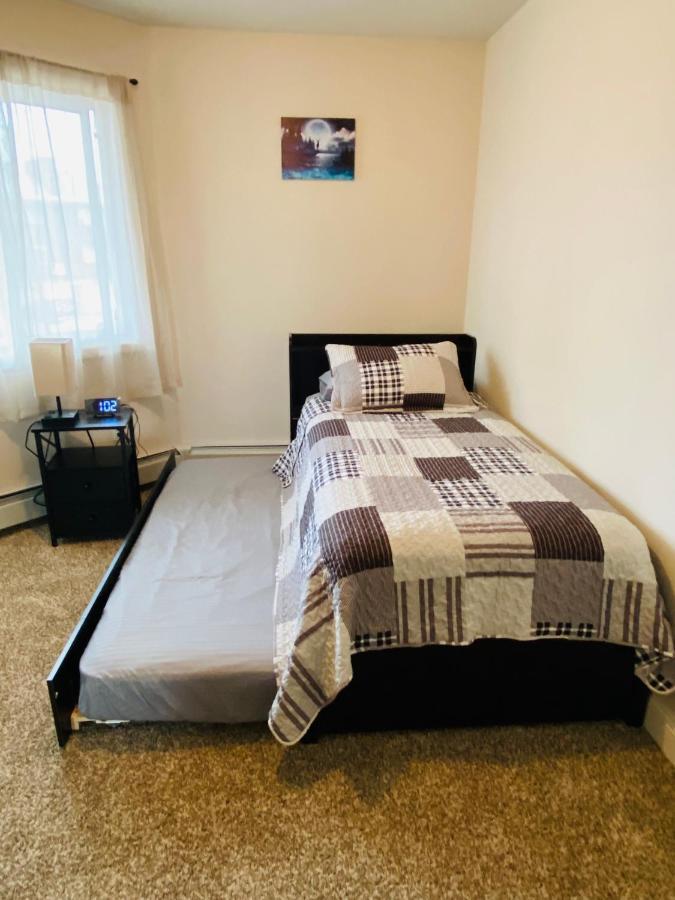 Beautiful 2 Bedroom 1 Bath Apartment With Private Garage أنكوراج المظهر الخارجي الصورة